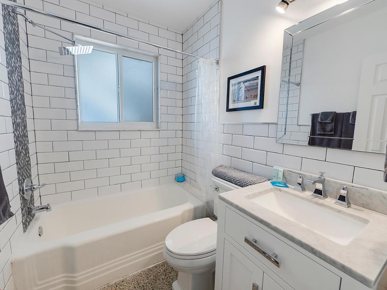 Beautiful 1 Bedroom Steps To The Beach! West Palm Beach Ngoại thất bức ảnh
